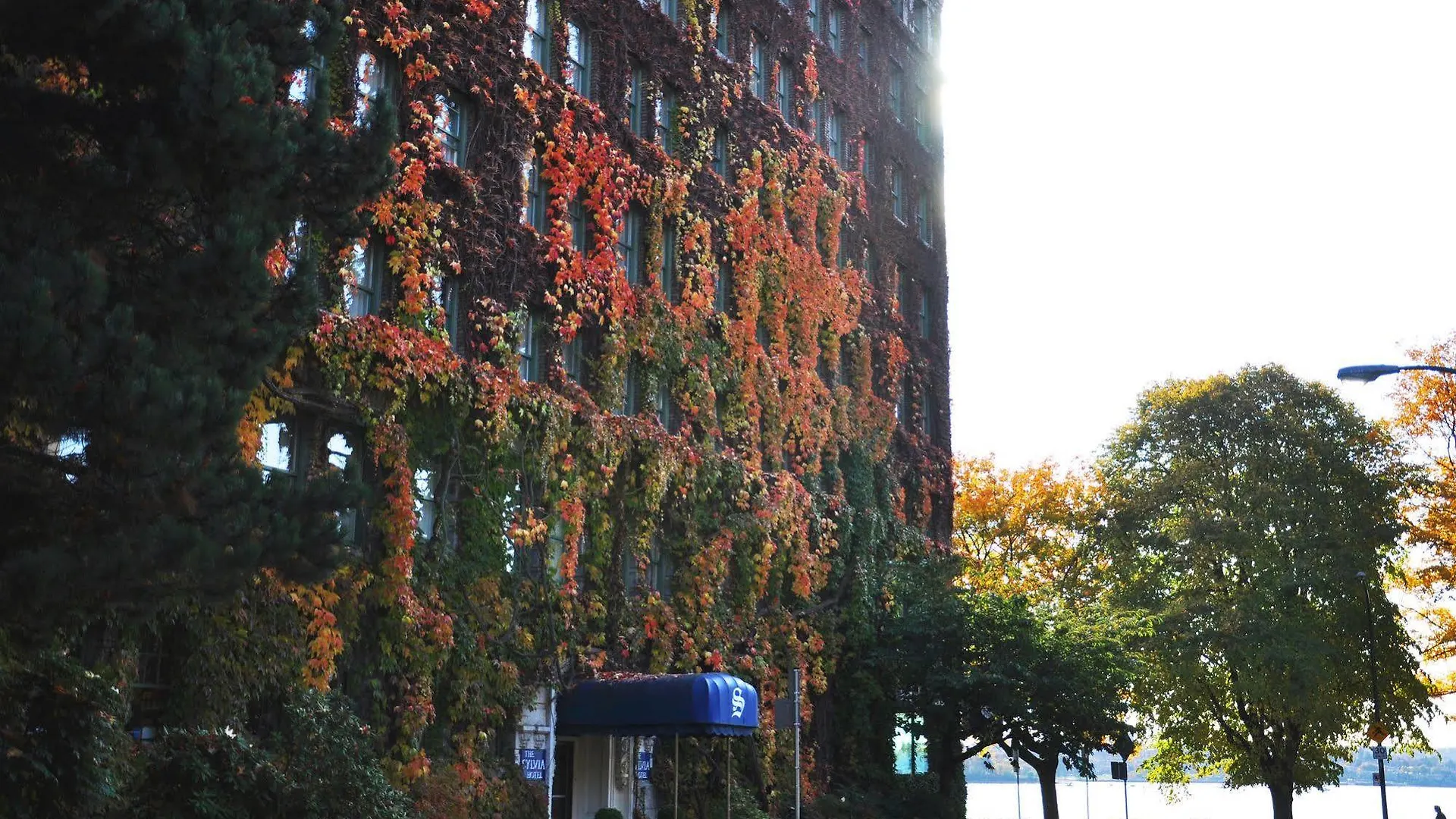 The Sylvia Hotel Vancouver