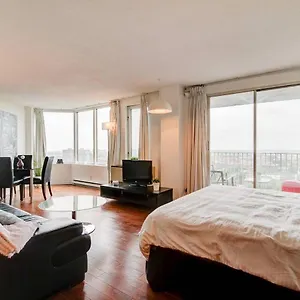 Apartment Beautiful With View Of The City! Montreal